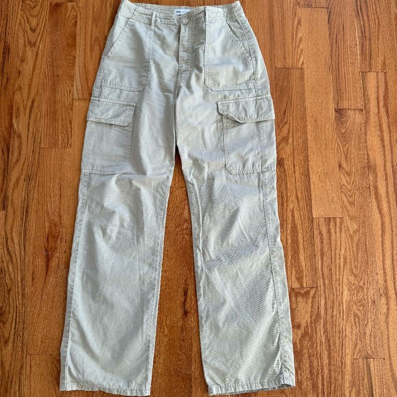 Zara Cargo Pants - Picture 1 of 5